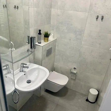 Lunette - Dlugi Targ Apartamento *