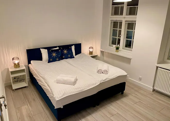 Lunette - Dlugi Targ Apartman *